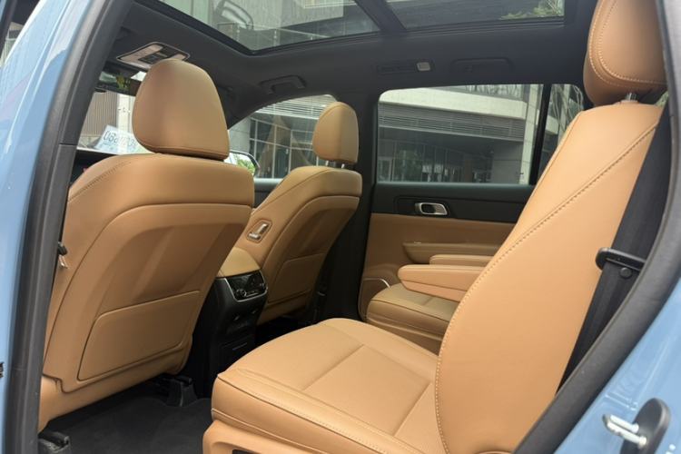 Used Li Auto ONE 2021 Extended-Range 6-Seater Version Exterior 2