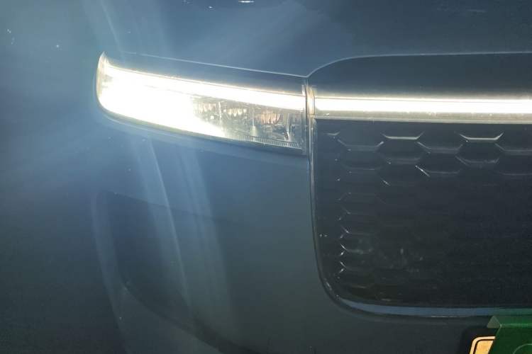 Used Li Auto ONE 2021 Extended-Range 6-Seater Version Exterior 3
