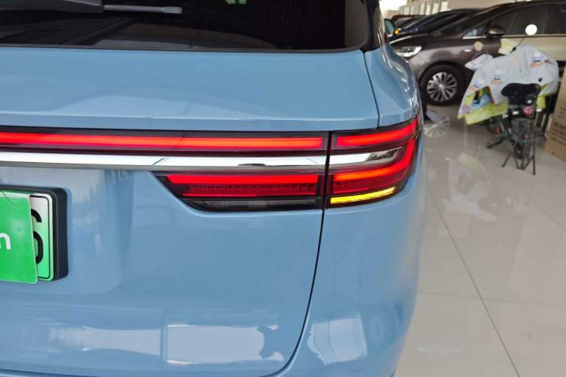 Used Li Auto ONE 2021 Extended-Range 6-Seater Version Exterior 3