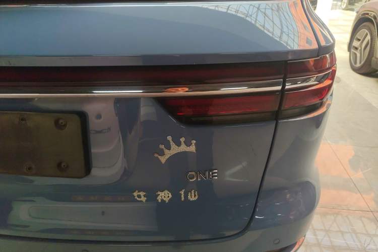 Used Li Auto ONE 2021 Extended-Range 6-Seater Version Exterior 3