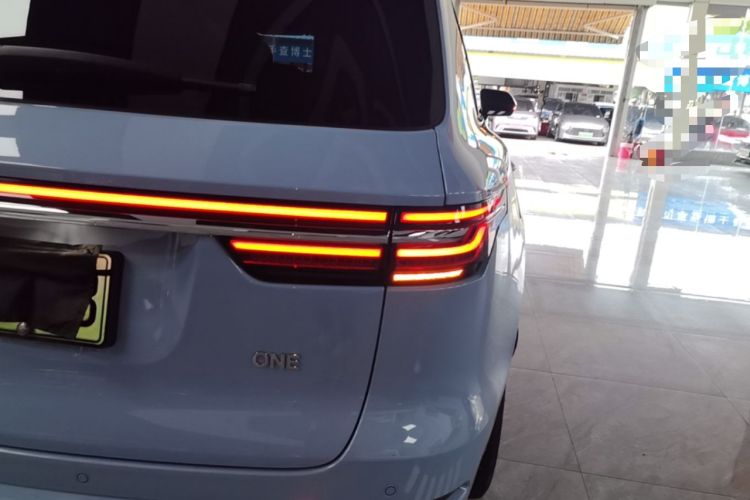 Used Li Auto ONE 2021 Extended-Range 6-Seater Version Exterior 3