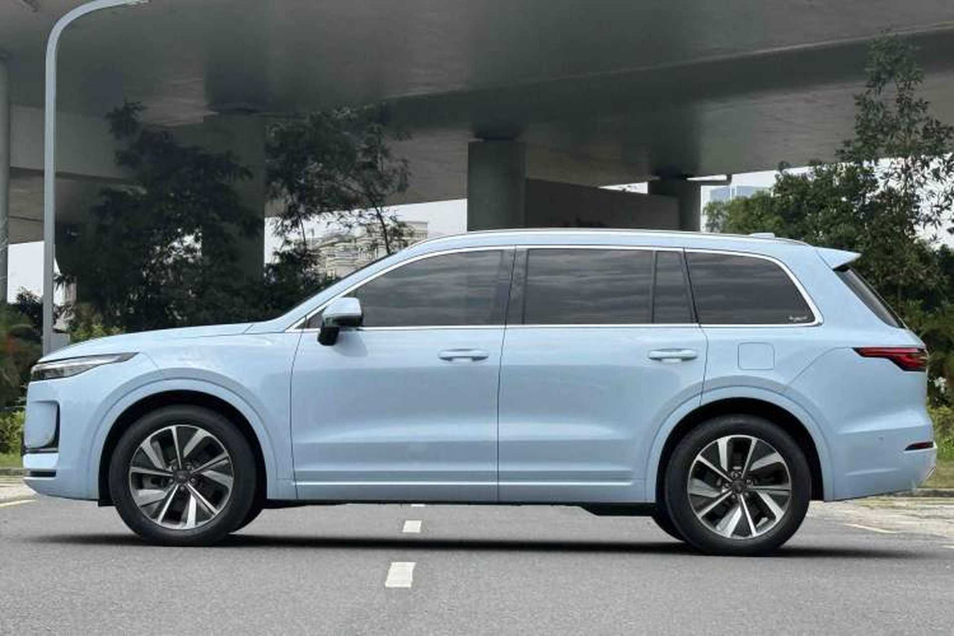 Used Li Auto ONE 2021 Extended-Range 6-Seater Version Exterior 4