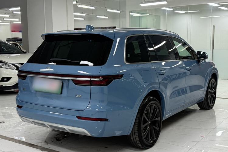 Used Li Auto ONE 2021 Extended-Range 6-Seater Version Exterior 4