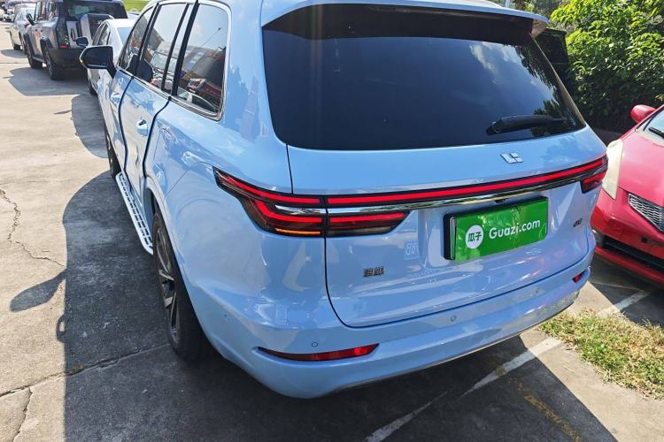 Used Li Auto ONE 2021 Extended-Range 6-Seater Version Exterior 4