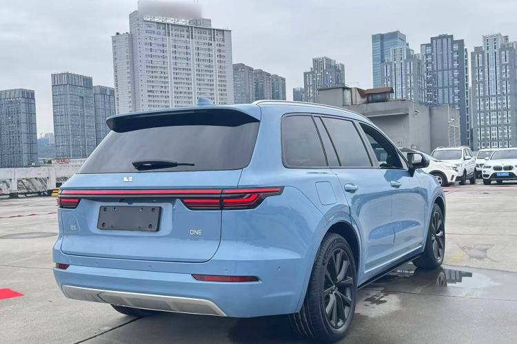 Used Li Auto ONE 2021 Extended-Range 6-Seater Version Exterior 4