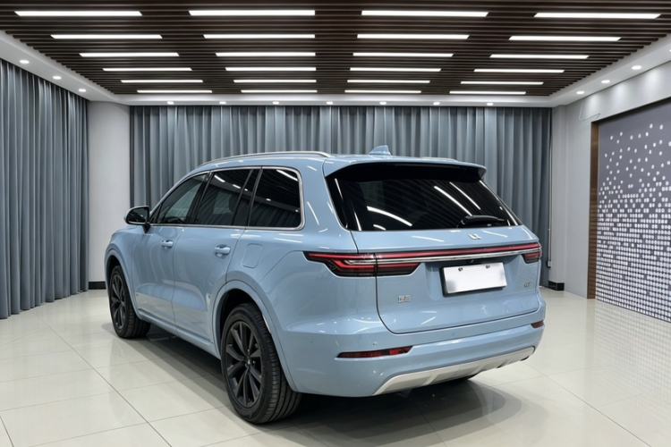 Used Li Auto ONE 2021 Extended-Range 6-Seater Version Exterior 5