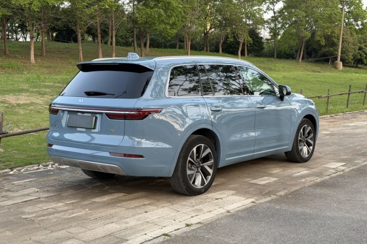 Used Li Auto ONE 2021 Extended-Range 6-Seater Version Exterior 5