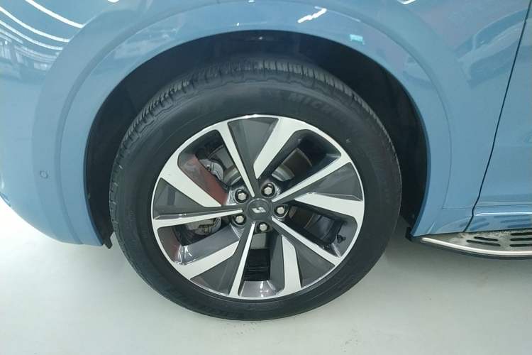 Used Li Auto ONE 2021 Extended-Range 6-Seater Version Exterior 7