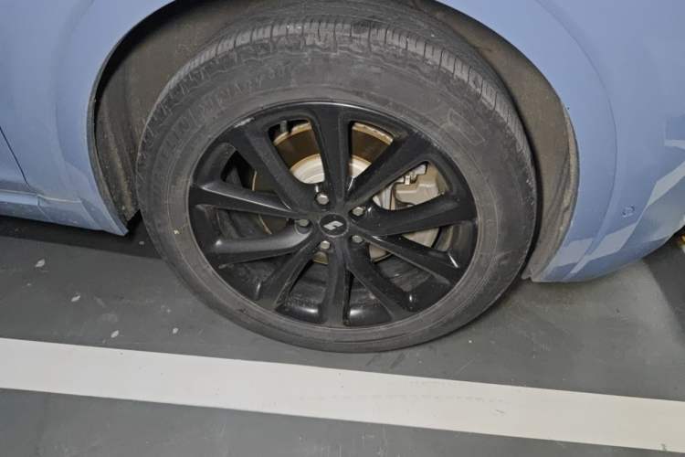 Used Li Auto ONE 2021 Extended-Range 6-Seater Version Exterior 7