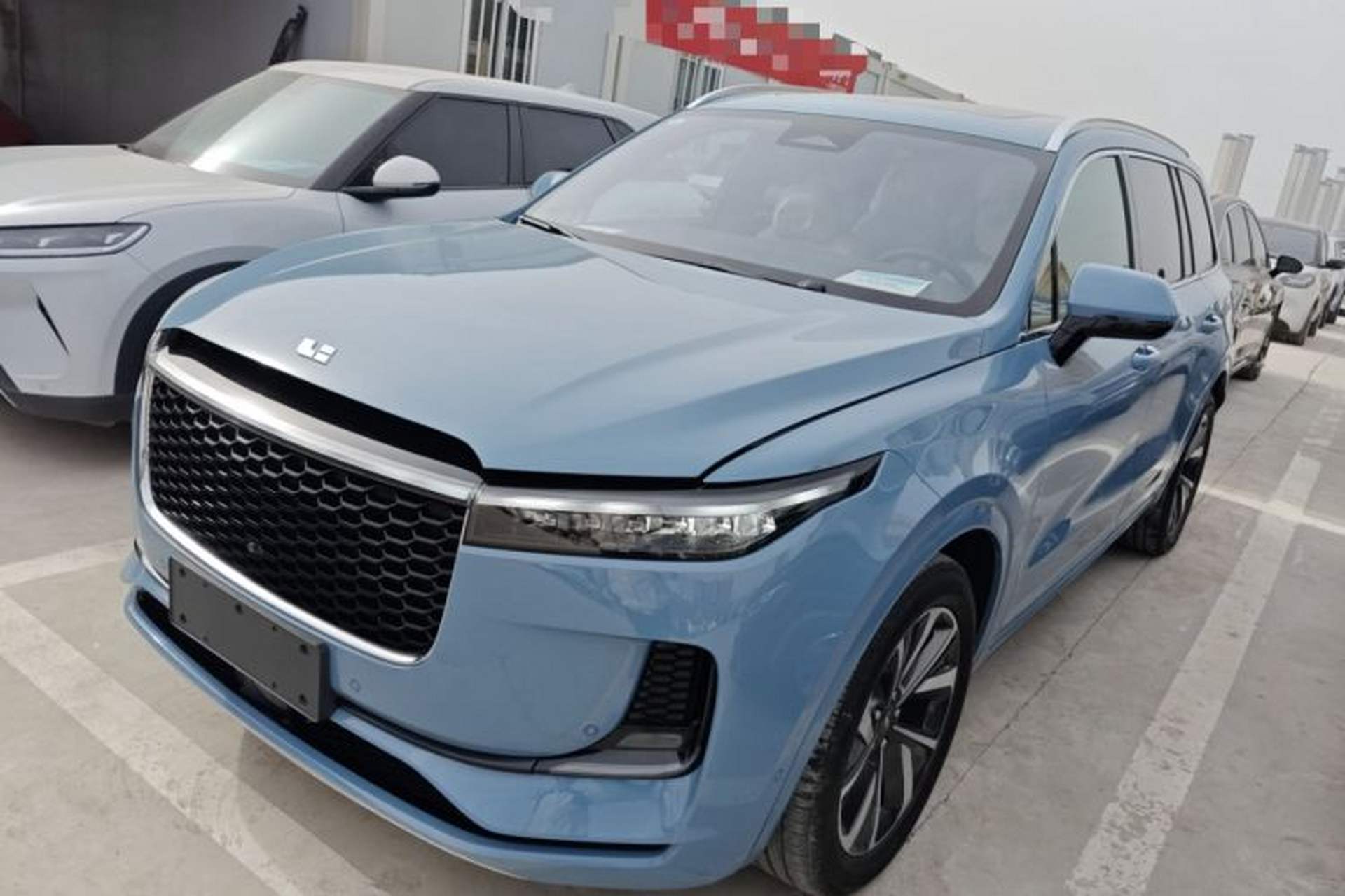 Used Li Auto ONE 2021 Extended-Range 6-Seater Version Front Left 45 Deg