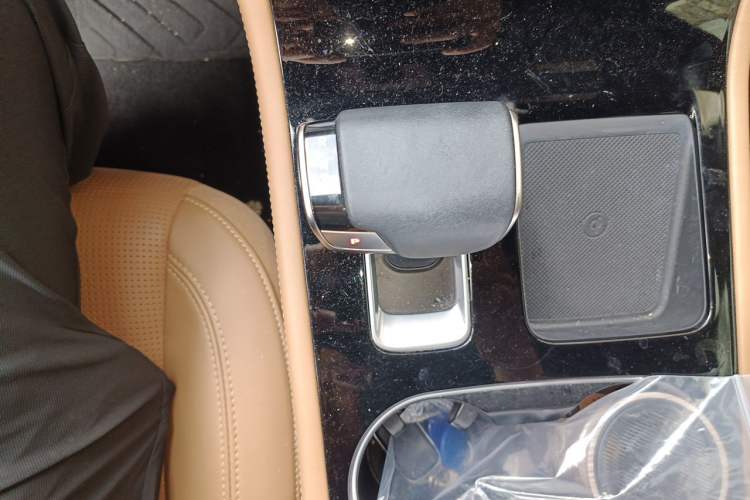 Used Li Auto ONE 2021 Extended-Range 6-Seater Version Gear Lever