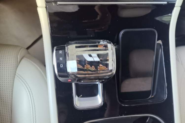 Used Li Auto ONE 2021 Extended-Range 6-Seater Version Gear Lever