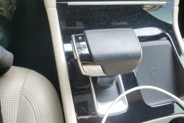 Used Li Auto ONE 2021 Extended-Range 6-Seater Version Gear Lever