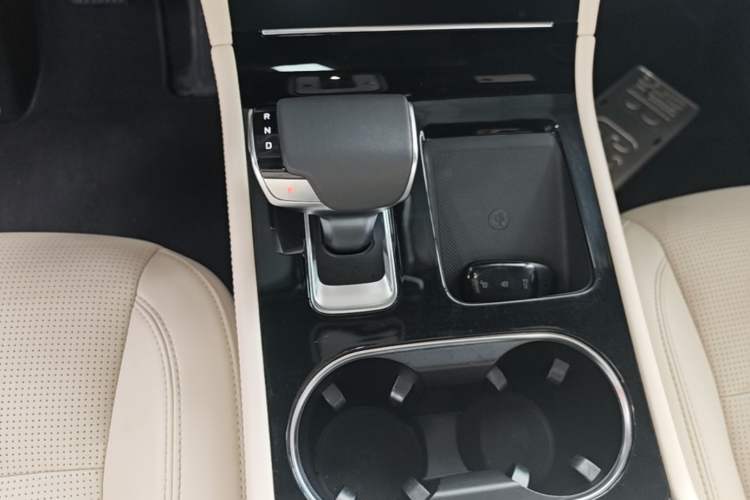 Used Li Auto ONE 2021 Extended-Range 6-Seater Version Gear Lever