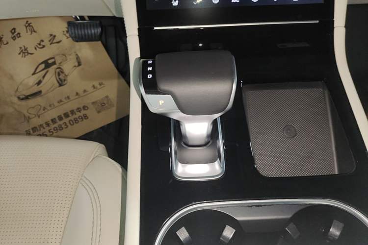 Used Li Auto ONE 2021 Extended-Range 6-Seater Version Gear Lever