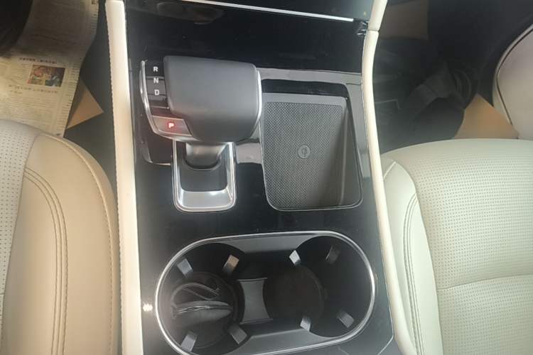 Used Li Auto ONE 2021 Extended-Range 6-Seater Version Gear Lever