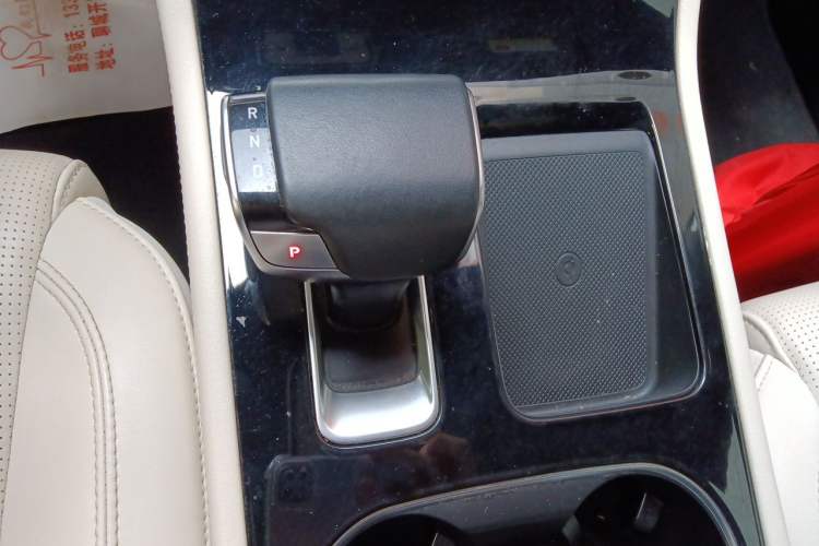 Used Li Auto ONE 2021 Extended-Range 6-Seater Version Gear Lever