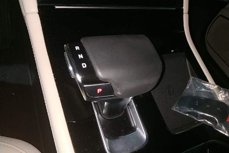Used Li Auto ONE 2021 Extended-Range 6-Seater Version Gear Lever