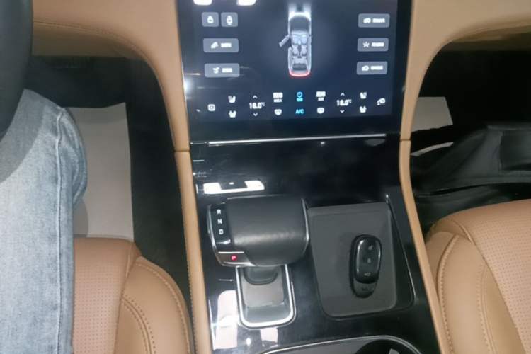 Used Li Auto ONE 2021 Extended-Range 6-Seater Version Gear Lever