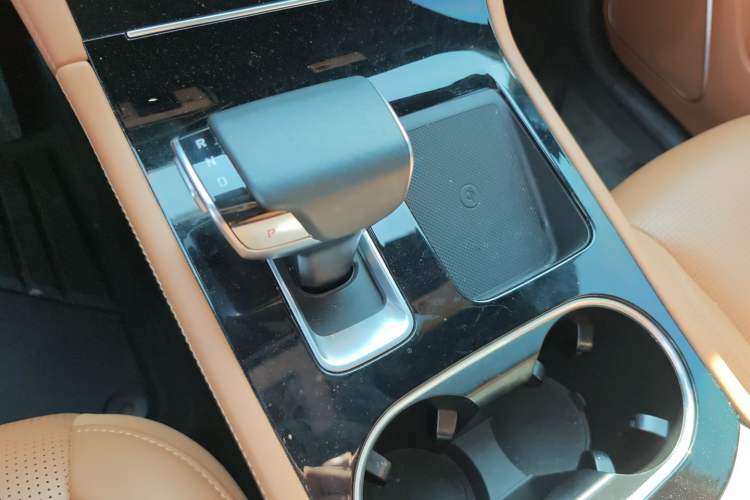 Used Li Auto ONE 2021 Extended-Range 6-Seater Version Gear Lever