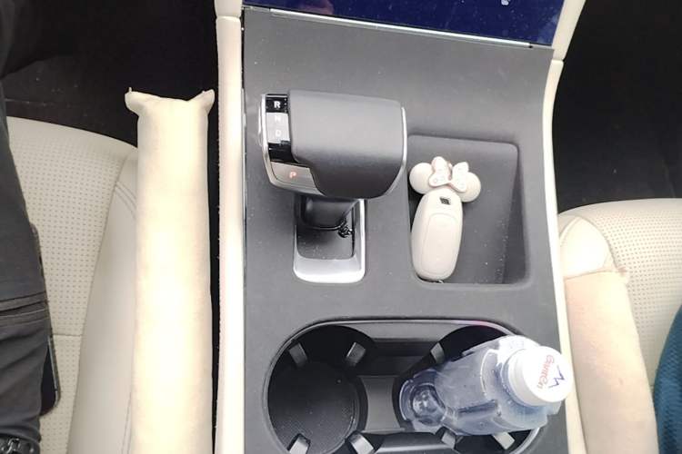 Used Li Auto ONE 2021 Extended-Range 6-Seater Version Gear Lever