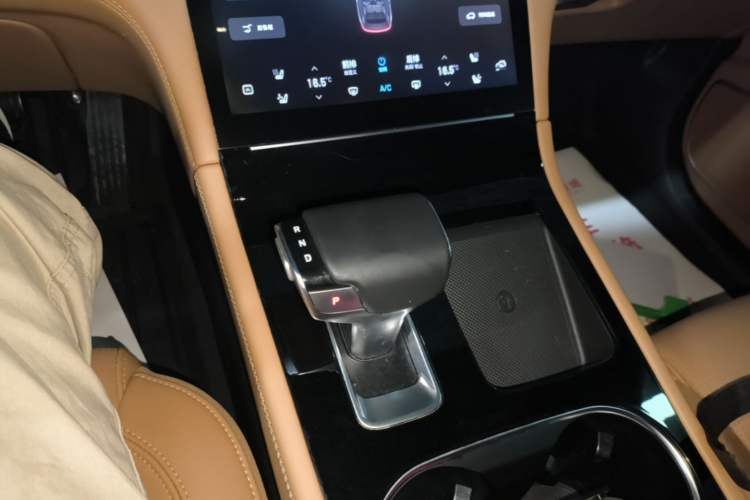 Used Li Auto ONE 2021 Extended-Range 6-Seater Version Gear Lever