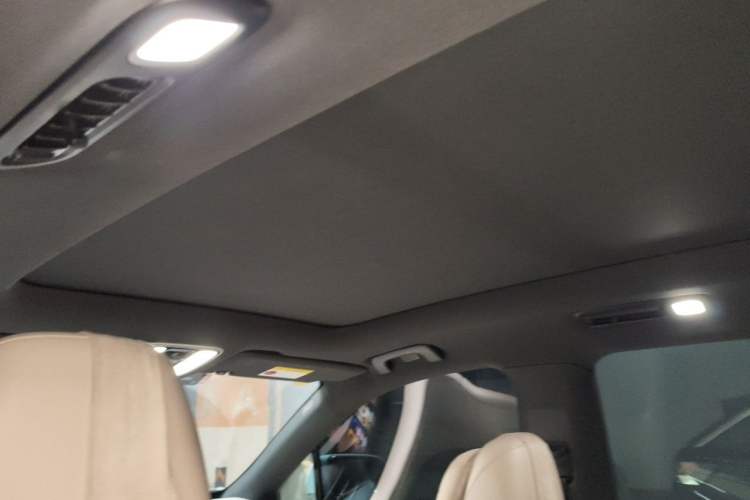 Used Li Auto ONE 2021 Extended-Range 6-Seater Version Headliner