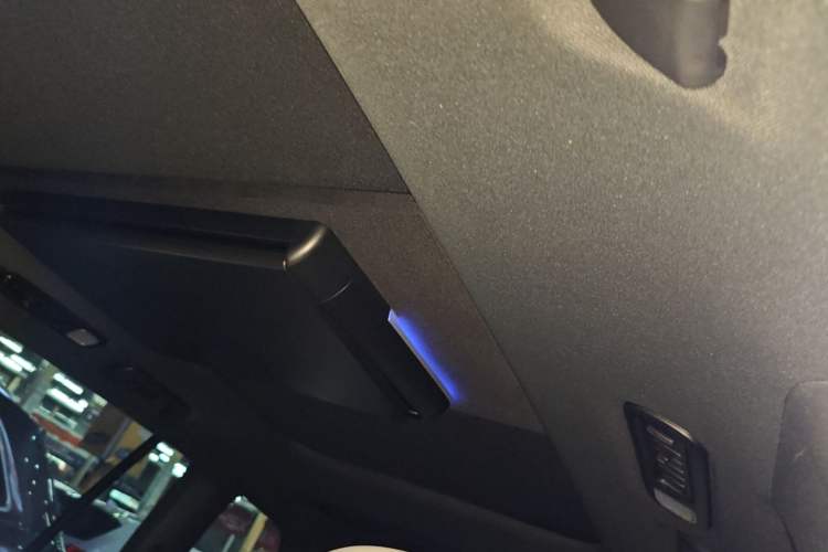 Used Li Auto ONE 2021 Extended-Range 6-Seater Version Headliner