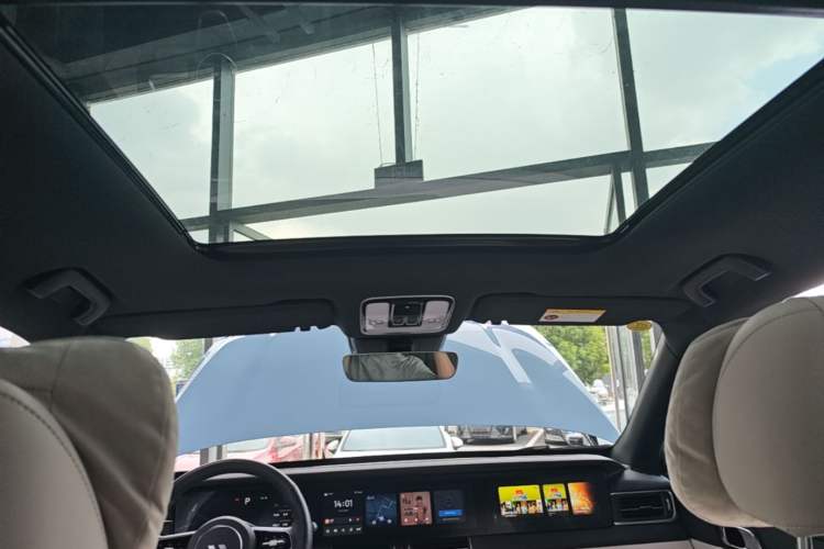Used Li Auto ONE 2021 Extended-Range 6-Seater Version Headliner