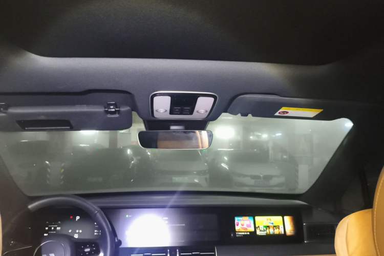 Used Li Auto ONE 2021 Extended-Range 6-Seater Version Headliner