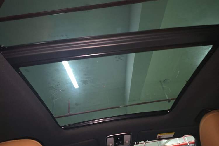 Used Li Auto ONE 2021 Extended-Range 6-Seater Version Headliner