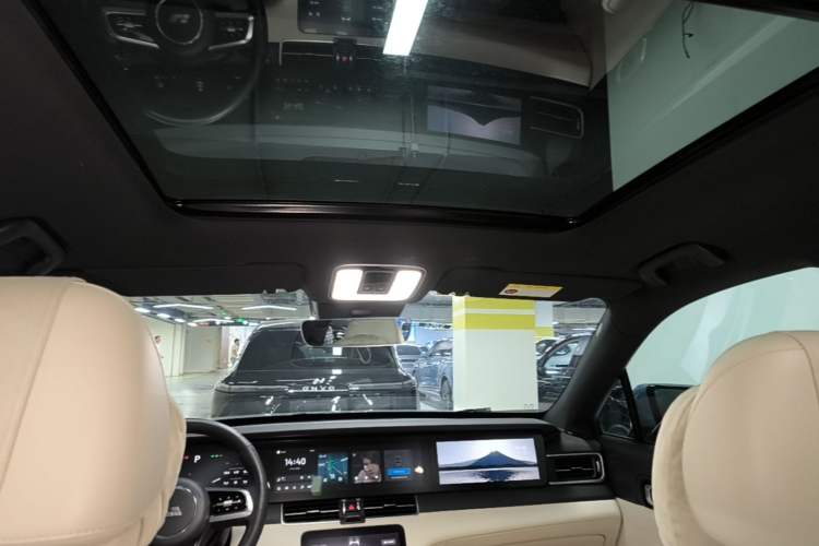 Used Li Auto ONE 2021 Extended-Range 6-Seater Version Headliner