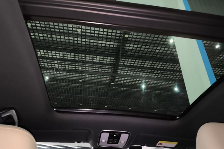 Used Li Auto ONE 2021 Extended-Range 6-Seater Version Headliner