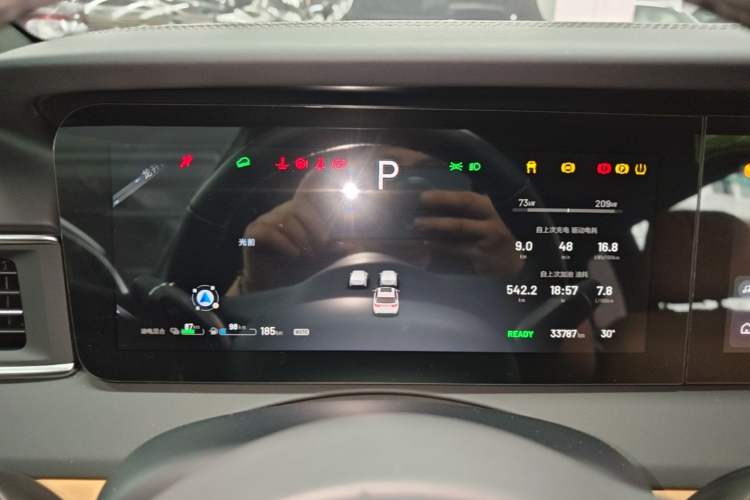 Used Li Auto ONE 2021 Extended-Range 6-Seater Version Instrument Cluster