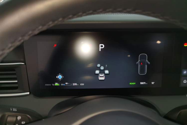 Used Li Auto ONE 2021 Extended-Range 6-Seater Version Instrument Cluster