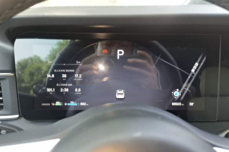 Used Li Auto ONE 2021 Extended-Range 6-Seater Version Instrument Cluster