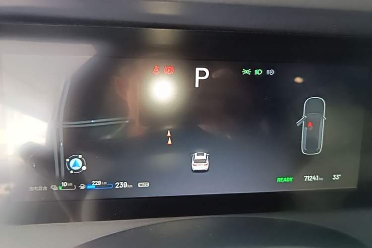 Used Li Auto ONE 2021 Extended-Range 6-Seater Version Instrument Cluster