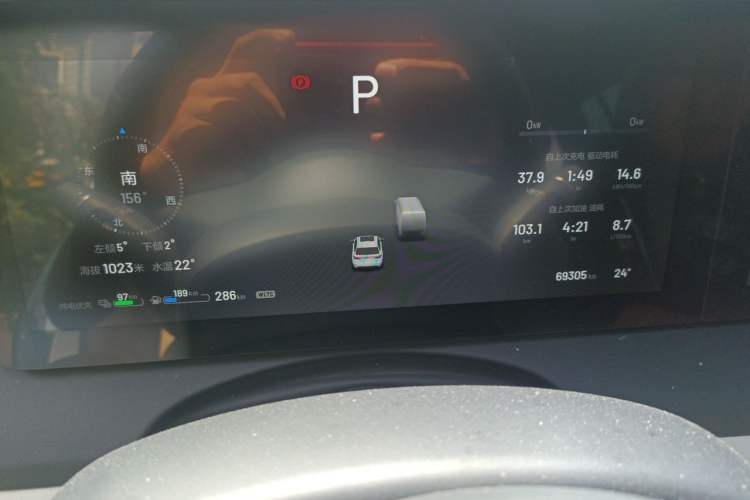 Used Li Auto ONE 2021 Extended-Range 6-Seater Version Instrument Cluster