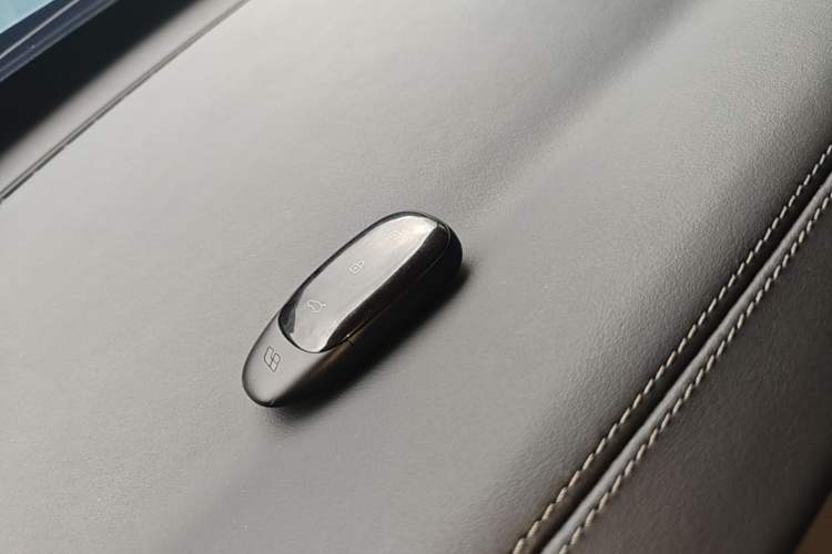 Used Li Auto ONE 2021 Extended-Range 6-Seater Version Interior 1