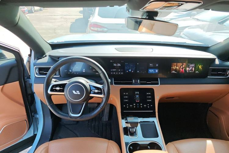Used Li Auto ONE 2021 Extended-Range 6-Seater Version Interior 2