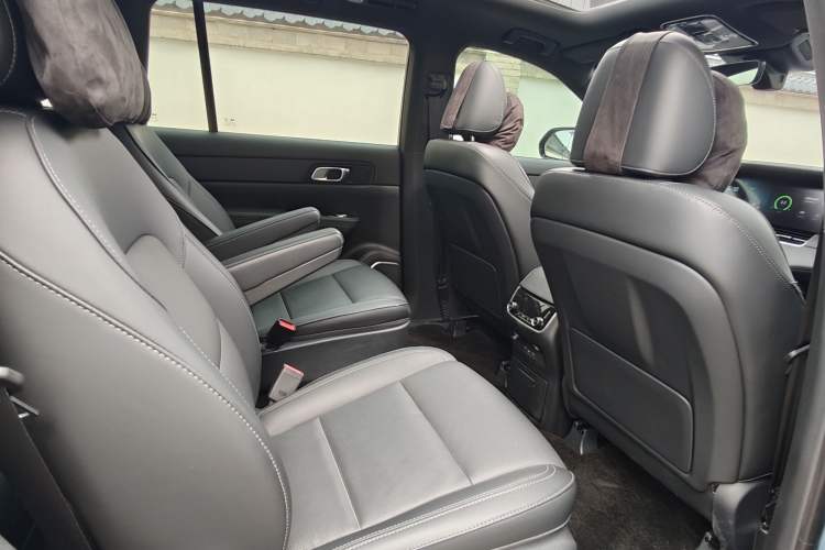 Used Li Auto ONE 2021 Extended-Range 6-Seater Version Interior 3