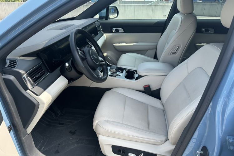 Used Li Auto ONE 2021 Extended-Range 6-Seater Version Interior 3