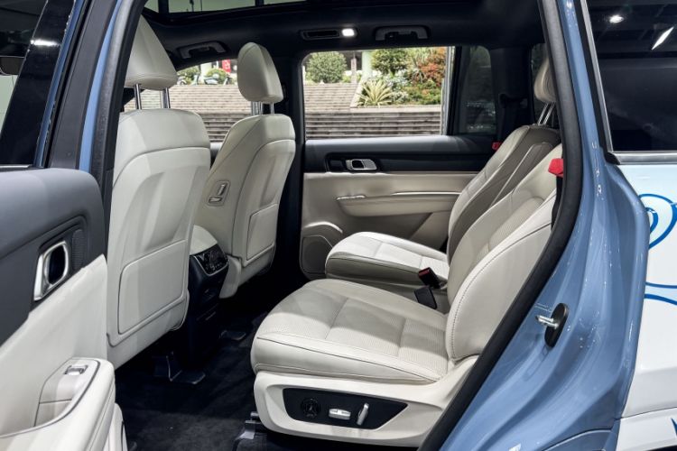Used Li Auto ONE 2021 Extended-Range 6-Seater Version Interior 3