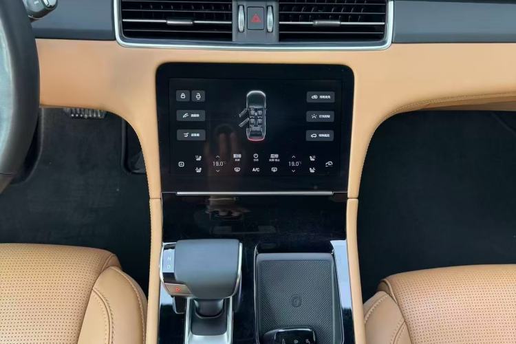 Used Li Auto ONE 2021 Extended-Range 6-Seater Version Interior 4