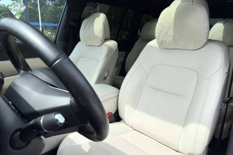 Used Li Auto ONE 2021 Extended-Range 6-Seater Version Interior 4