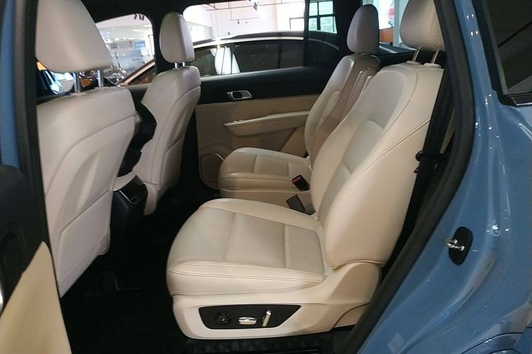 Used Li Auto ONE 2021 Extended-Range 6-Seater Version Interior 4