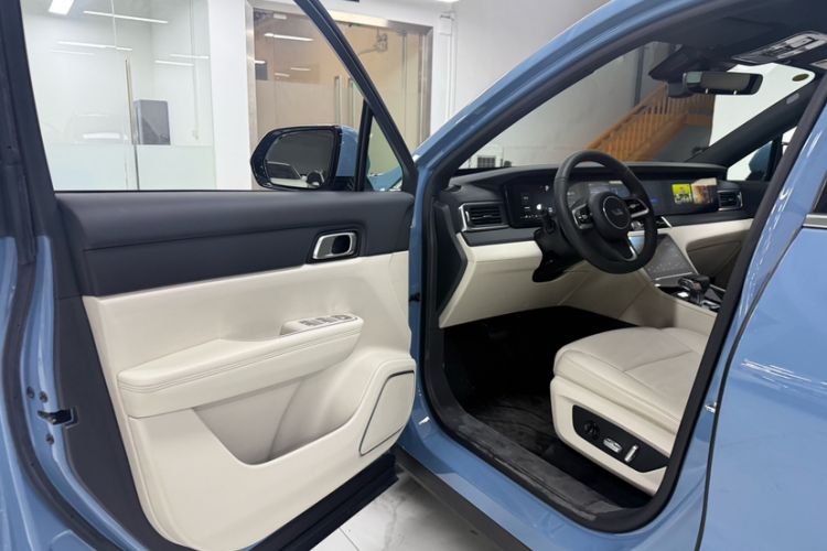 Used Li Auto ONE 2021 Extended-Range 6-Seater Version Interior 5