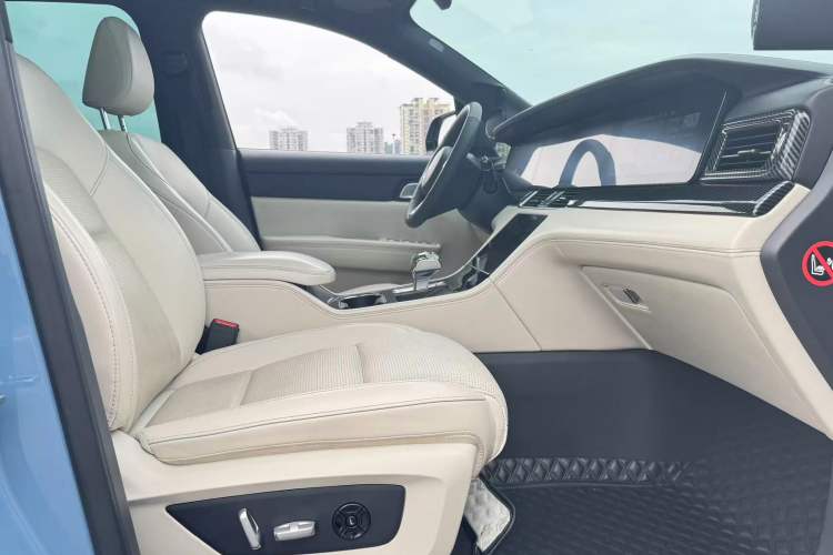 Used Li Auto ONE 2021 Extended-Range 6-Seater Version Interior 5