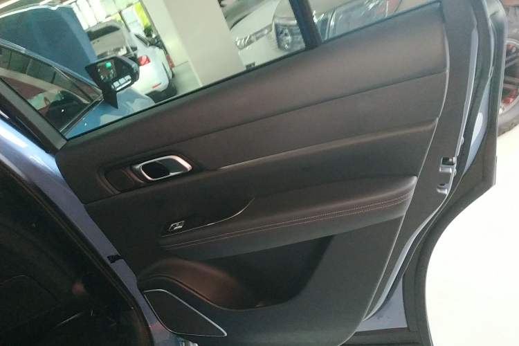 Used Li Auto ONE 2021 Extended-Range 6-Seater Version Interior 6