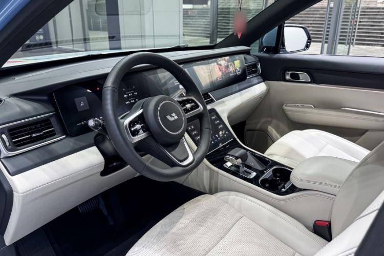 Used Li Auto ONE 2021 Extended-Range 6-Seater Version Interior 7